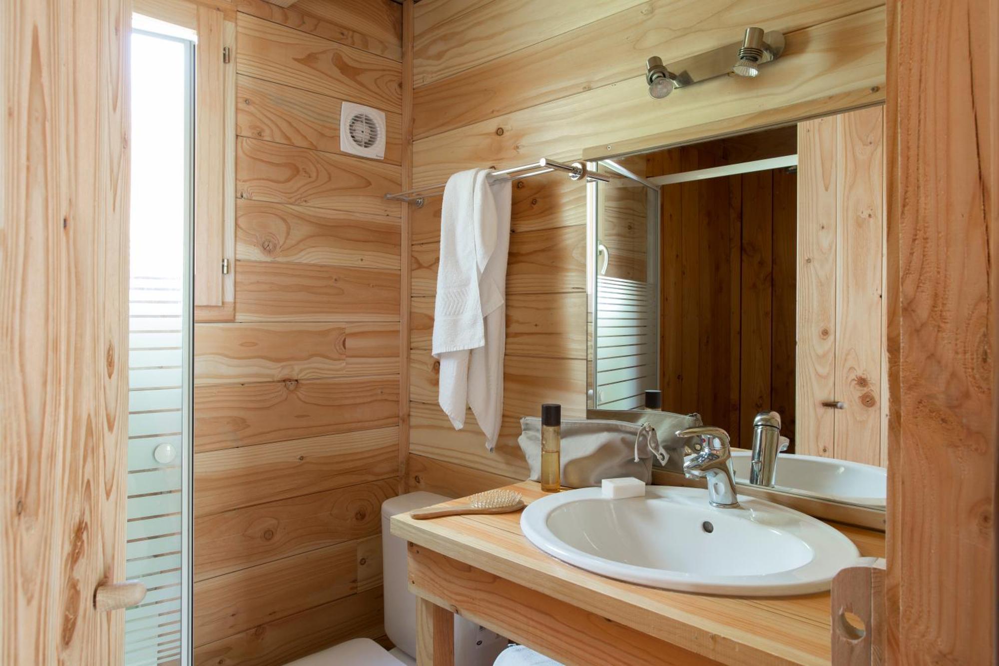 Huttopia Foret Des Vosges Barbey-Seroux 객실 사진